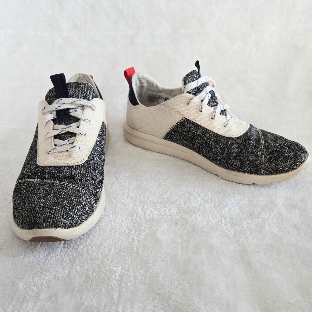 Toms Cabrillo Lace Up Sneaker Women's Size 7Birch Knit Canvas Shoes